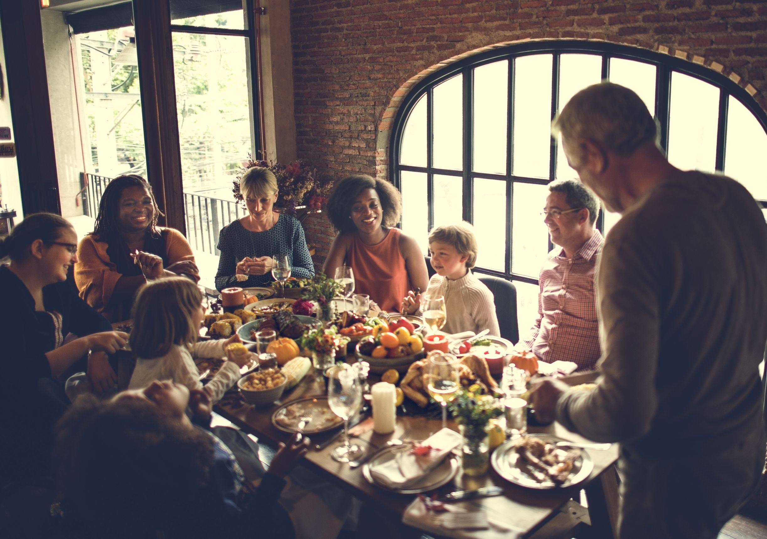 How to Keep Stressful Dietary Discussions off the Holiday Menu